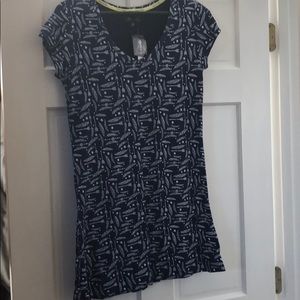 Daisy Fuentes sleep shirt MEDIUM
